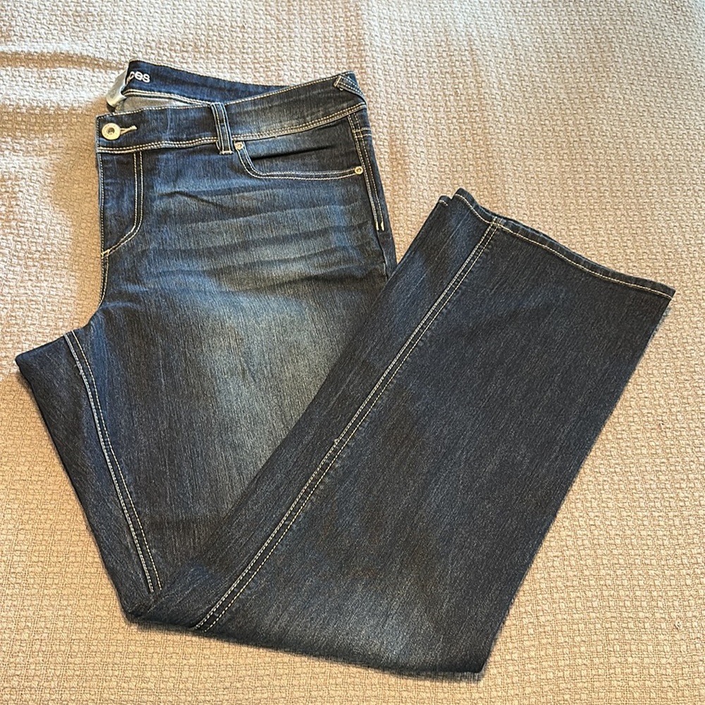 Ladies Boot Cut Jeans - Size 22